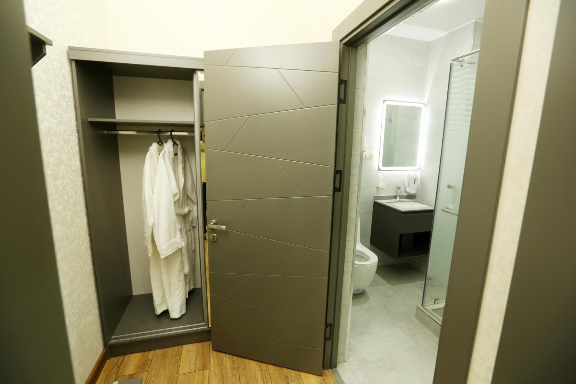 טשקנט Parklane Hotel מראה חיצוני תמונה
