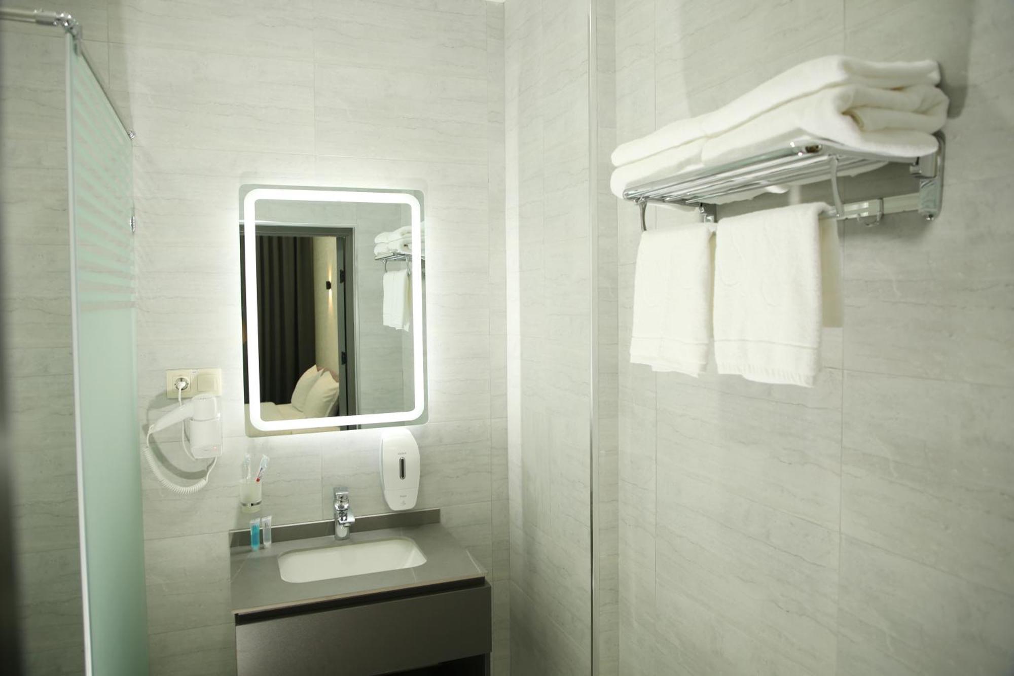 טשקנט Parklane Hotel מראה חיצוני תמונה