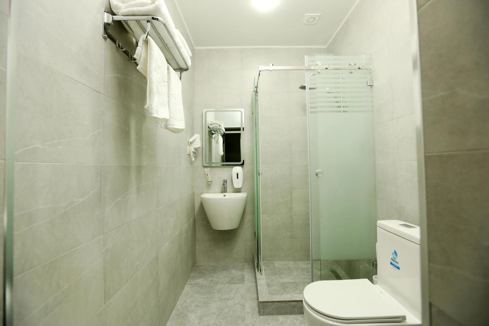טשקנט Parklane Hotel מראה חיצוני תמונה