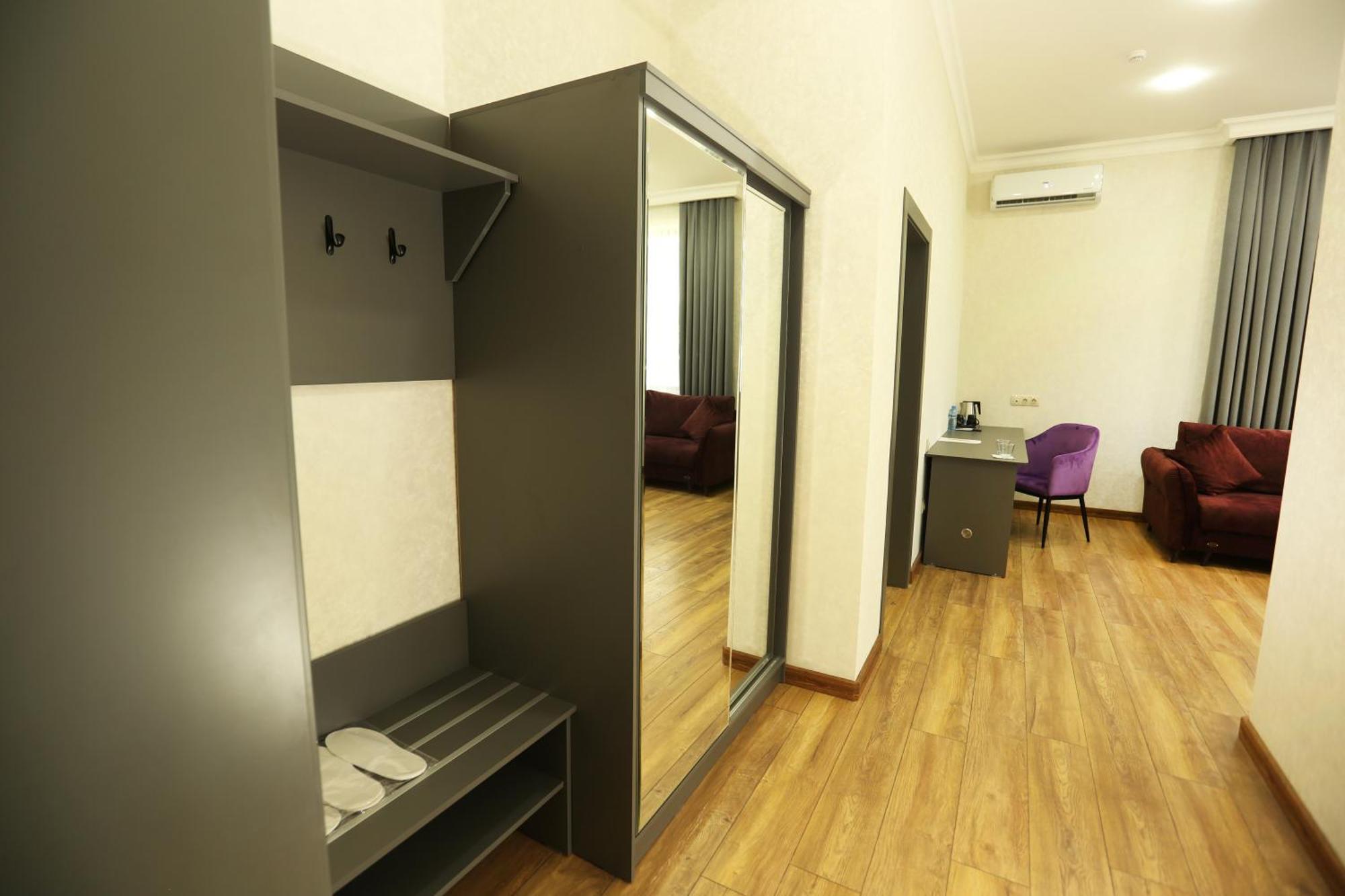 טשקנט Parklane Hotel מראה חיצוני תמונה